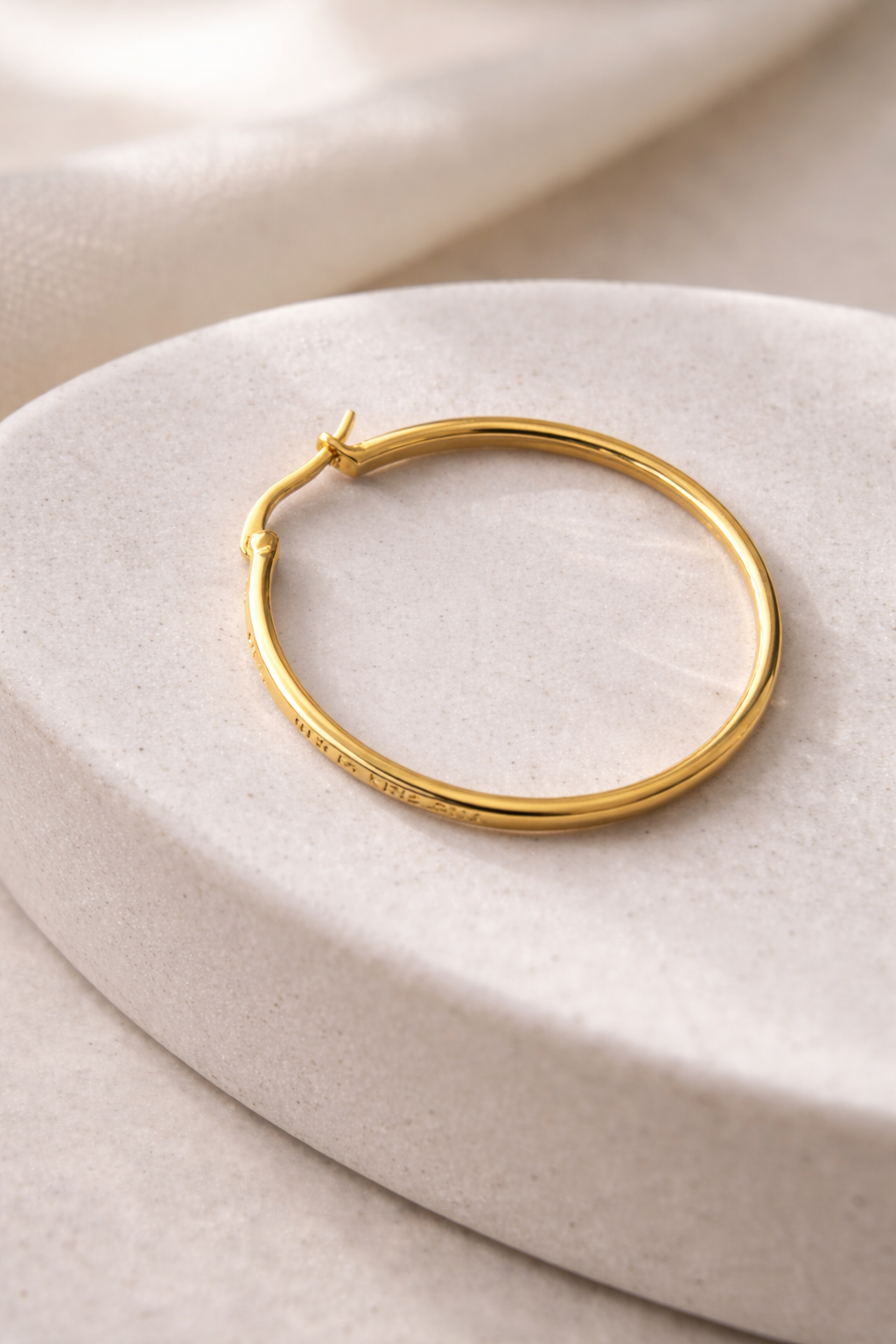 Cellie Classic Gold Hoop Earrings
