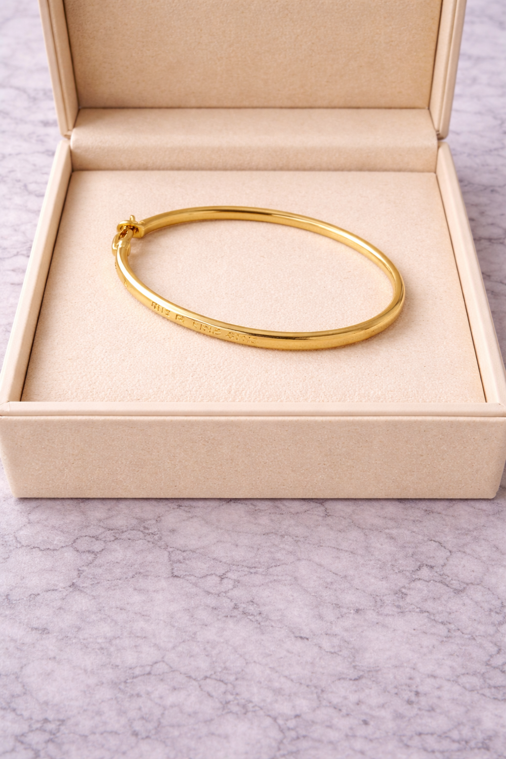 Cellie Classic Gold Hoop Earrings